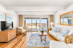 Beach Place 14 2 Bedroom Townhouse