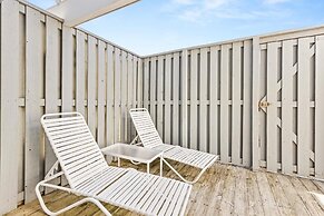 Beach Place 14 2 Bedroom Townhouse