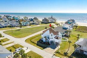 Sol Kissed Pirates Beach