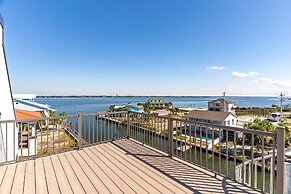 Salty Sue 6 Bedroom Home