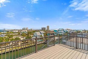 Salty Sue 6 Bedroom Home