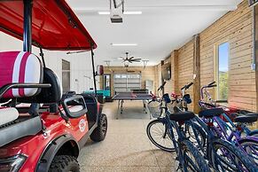 Delta Dawn 6 Bedroom Home