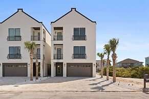 Delta Dawn 6 Bedroom Home