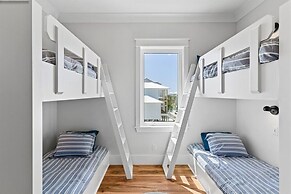 Delta Dawn 6 Bedroom Home