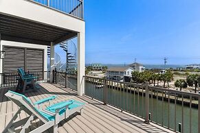 Delta Dawn 6 Bedroom Home