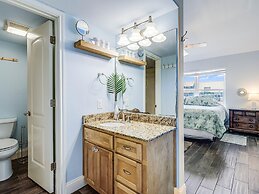 Bayfront Paradise K302 3 Bedroom Condo