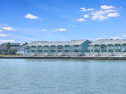 Bayfront Paradise K302 3 Bedroom Condo