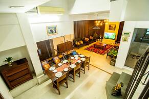 Opulent Antique 6BR Villa in Gurugram