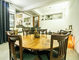 Opulent Antique 6BR Villa in Gurugram