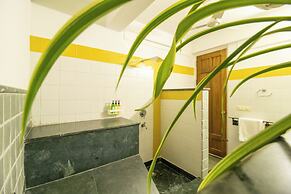 Opulent Antique 6BR Villa in Gurugram