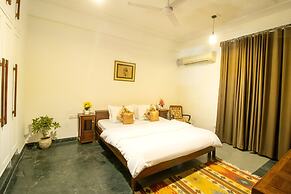 Opulent Antique 6BR Villa in Gurugram