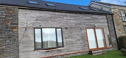 2br-4guests-parking-bbq-garden-patio