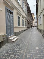 APARTMENT JOHANN GOTT