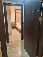 Charming Amman Apartment With Central Air-con & Street Parking