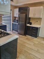 Charming Amman Apartment With Central Air-con & Street Parking