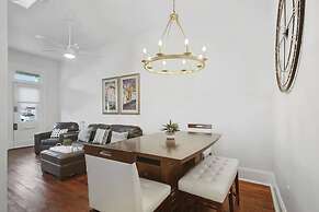 Lovely Mid City Home