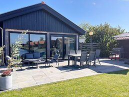 Scenic Stay With Sauna