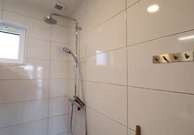 Scenic Stay With Sauna