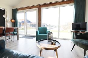 Scenic Stay With Sauna