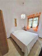 Residence in Marinella just 100 mt from the sea