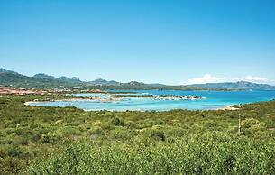 Residence in Marinella just 100 mt from the sea