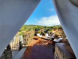 Residence in Marinella just 100 mt from the sea