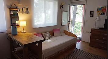 Rosemary - Zuljana Seaside Escape -