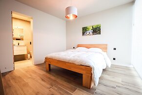 Elegant Stay Near Durbuy