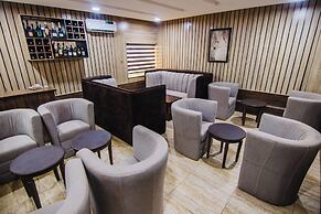 Bon Hotel Royal Parklane