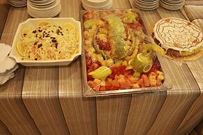 Bon Hotel Royal Parklane