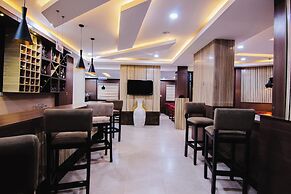 Bon Hotel Royal Parklane