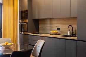 Orange Apartment - Okrug Gornji Seaside Retreat