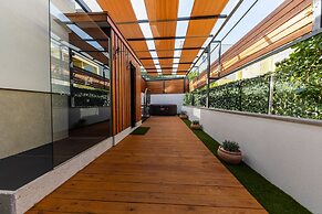 Orange Apartment - Okrug Gornji Seaside Retreat