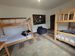 Safari junction backpackers hostel