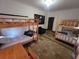 Safari junction backpackers hostel