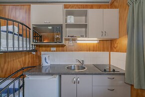 Cooks Beach Resort