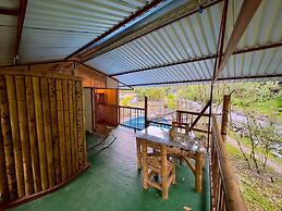 Los Pinos EcoHotel