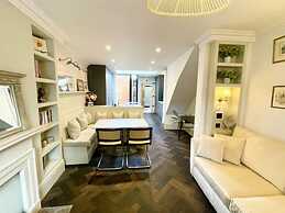 The Emerald - Central Henley 2 Bedroom House - From 145 Per Night