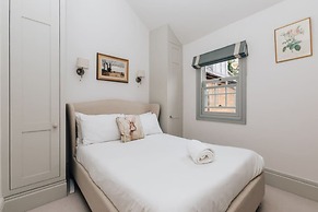 The Emerald - Central Henley 2 Bedroom House - From 145 Per Night