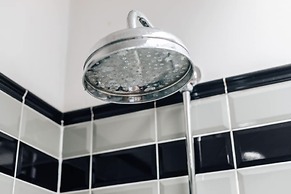 The Emerald - Central Henley 2 Bedroom House - From 145 Per Night