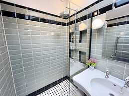 The Emerald - Central Henley 2 Bedroom House - From 145 Per Night