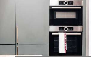 The Emerald - Central Henley 2 Bedroom House - From 145 Per Night