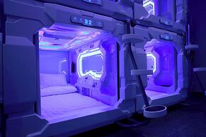 Capsule Riverside Saigon