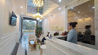 Luxury Airport Hotel