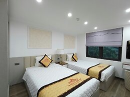 Luxury Airport Hotel