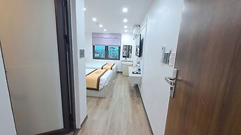 Luxury Airport Hotel