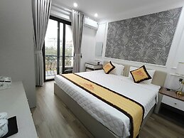 Luxury Airport Hotel