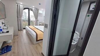 Luxury Airport Hotel