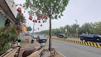 Luxury Airport Hotel