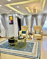 LUXE APARTMENTS